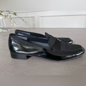 Classic Black Leather Mens  Loafers - Elegant Slip-On Style